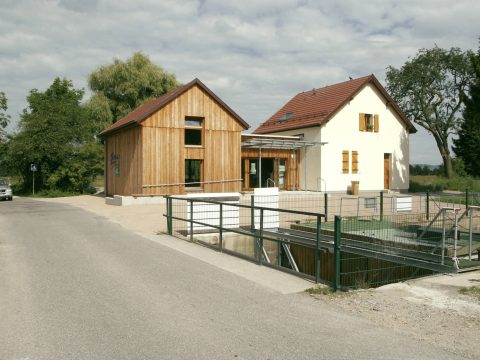 Maison éclusière, expositions